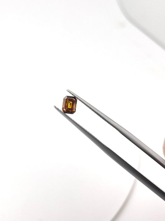 Diamant rectangle brun 0.51 ct