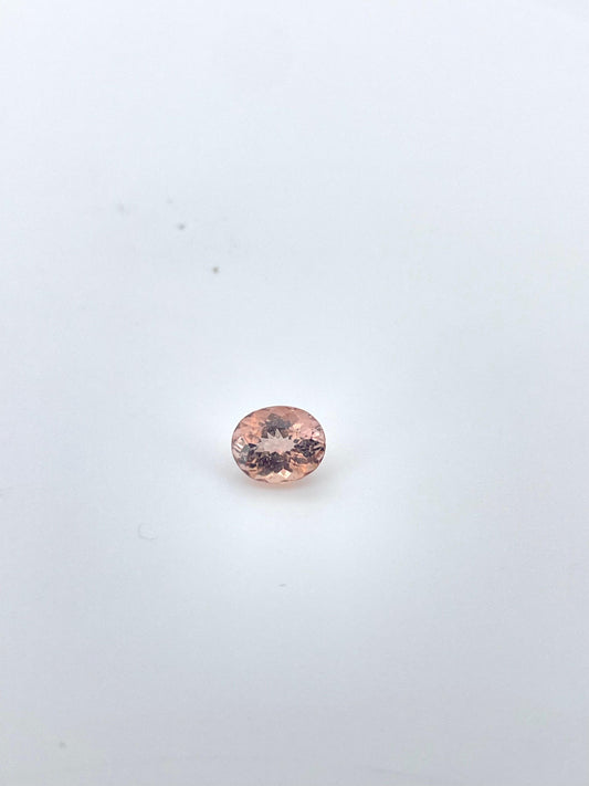 Tourmaline ovale pêche 0.82 ct