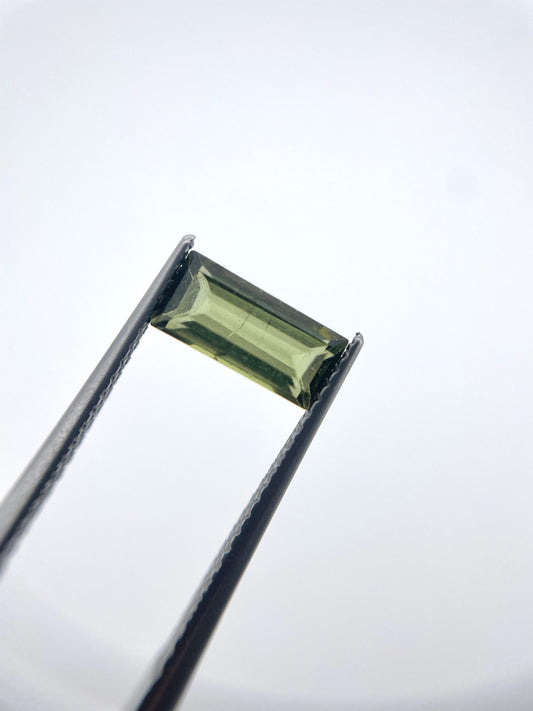 Tourmaline baguette verte 1.18 ct
