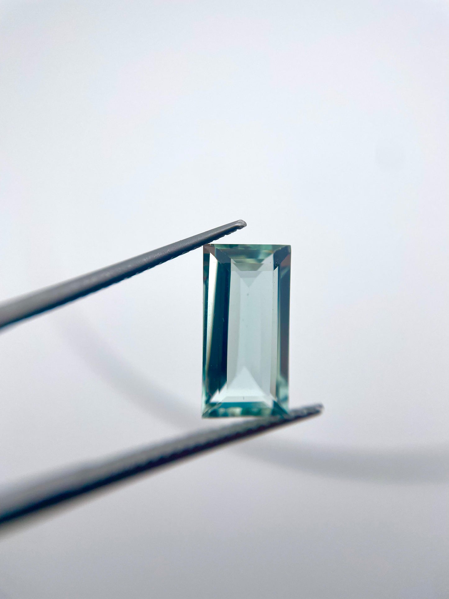 Tourmaline baguette bleu 2.00 ct