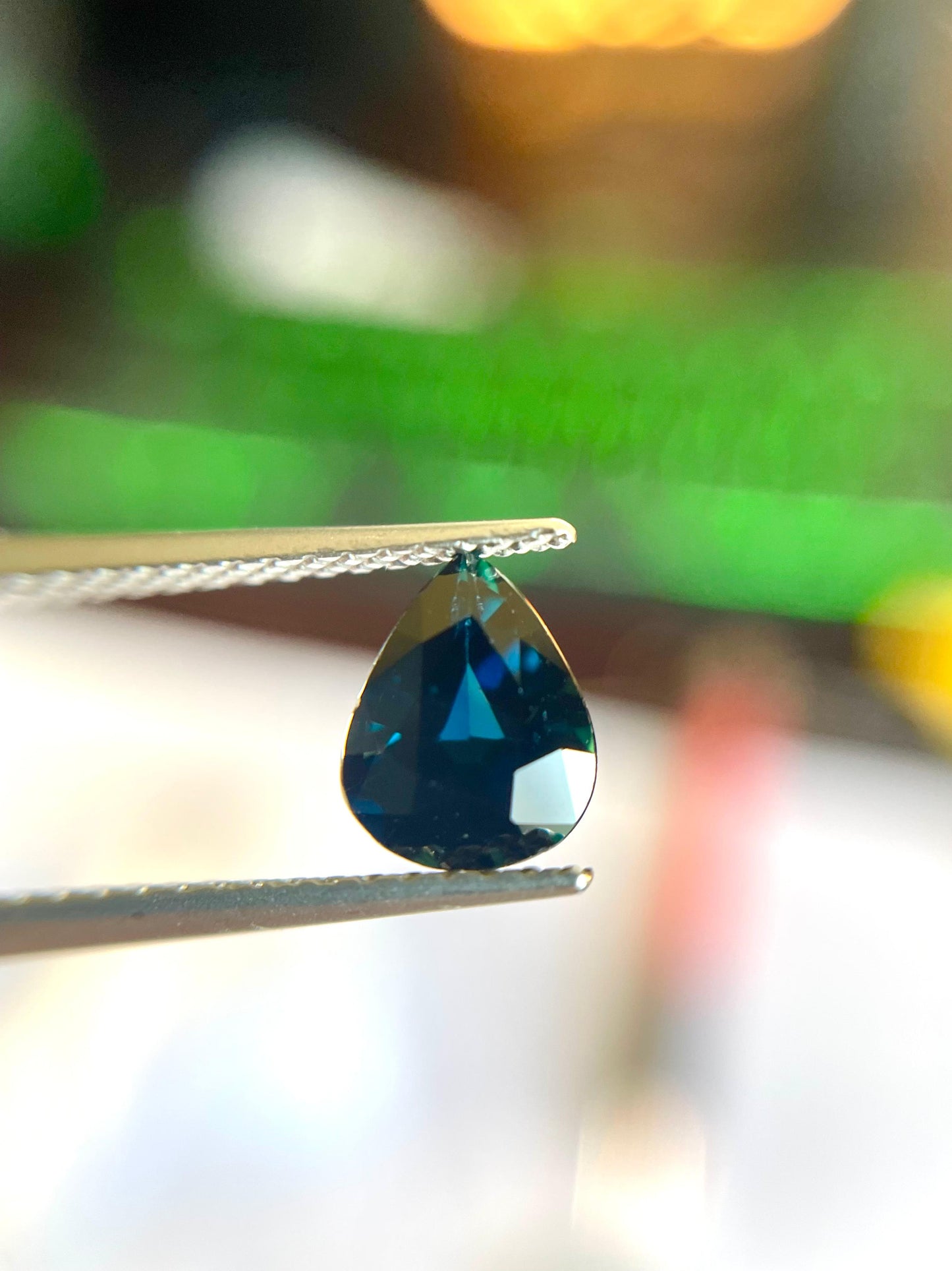 Saphir poire bleu/vert 1.16 ct
