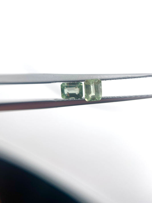 Saphir pair taille émeraude 0.57 ct