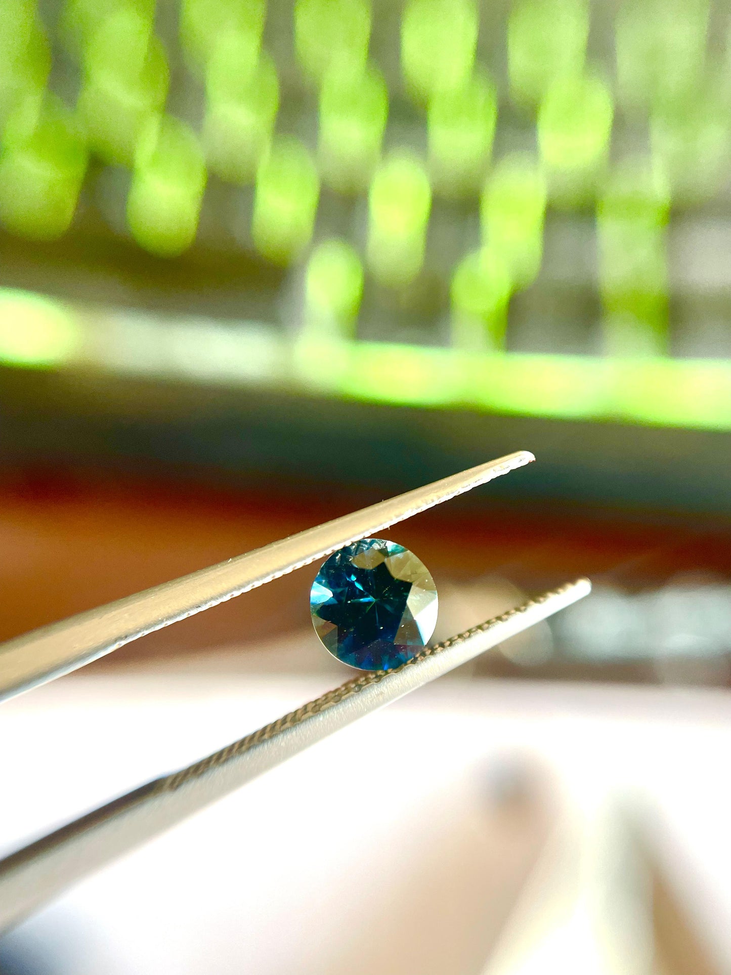 Saphir rond bleu 0.60 ct