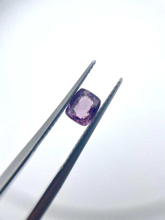 Spinel coussin 0.78 ct