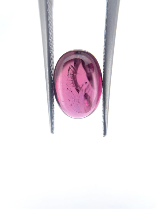 Tourmaline cabochon rose 2.97 ct