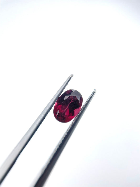 Tourmaline ovale rose 0.95 ct