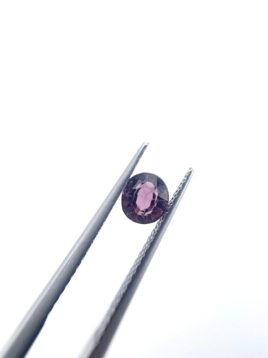 Spinel ovale 0.54 ct